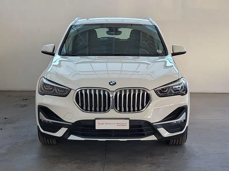 BMW X1 xDrive18d xLine Image 2